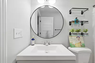 1084 East Lake Road, Montville, CT 06370 - Photo 26