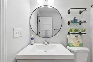 1084 E Lake Rd, Montville, CT 06370 - Photo 26