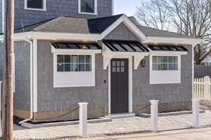 44 Hartford Ave, Old Lyme, CT 06371 - Photo 2