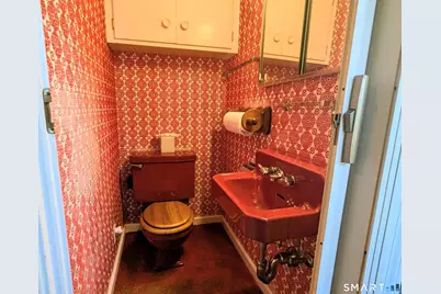 123 Grove Street, West Hartford, CT 06110 - Photo 18
