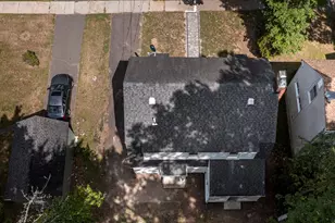 179 Manchester St, Hartford, CT 06112 - Photo 36