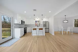 7 Brett Cliff Rd, Milford, CT 06461 - Photo 4