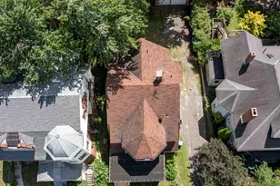 62 Burton St, Hartford, CT 06112 - Photo 36