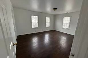 126 Tremont St, Ansonia, CT 06401 - Photo 16