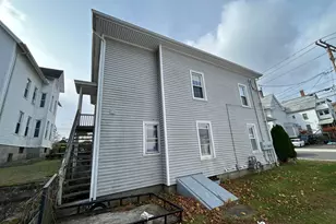 126 Tremont St, Ansonia, CT 06401 - Photo 2