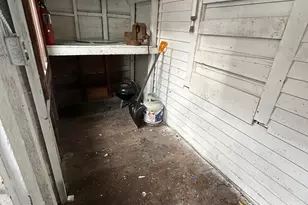 126 Tremont St, Ansonia, CT 06401 - Photo 4