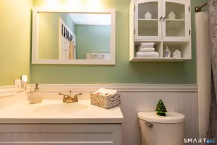 217 Monticello Dr, Branford, CT 06405 - Photo 18