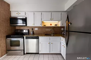 217 Monticello Dr, Branford, CT 06405 - Photo 2