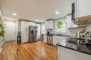 1172 Wintergreen Ave, Hamden, CT 06514 - Photo 4