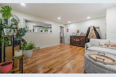 1172 Wintergreen Avenue, Hamden, CT 06514 - Photo 6