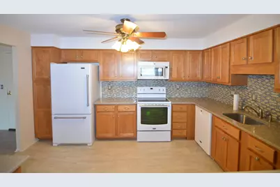 1460 Elm Street #333, Stratford, CT 06615 - Photo 12