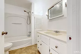 150 Adams St, Stratford, CT 06615 - Photo 8