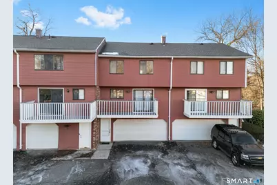 72 Churchill Drive #72, Newington, CT 06111 - Photo 2