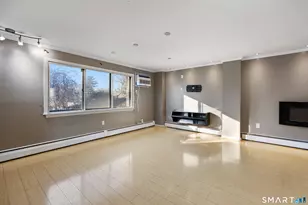 72 Churchill Dr, Newington, CT 06111 - Photo 4