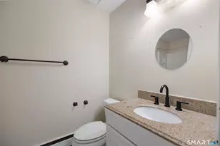 72 Churchill Dr, Newington, CT 06111 - Photo 30