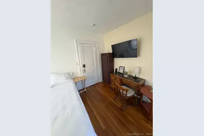 68 Adelaide Avenue, Waterbury, CT 06708 - Photo 2