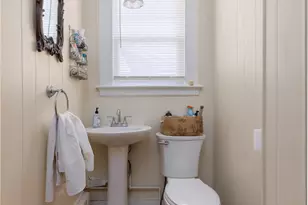 108 Radcliffe Ave, Waterbury, CT 06705 - Photo 8