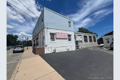 33 Railroad Ave (2nd Floor) #1, Westerly, RI 02891 - Photo 2