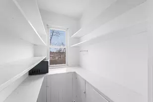 634 High St, Middletown, CT 06457 - Photo 8