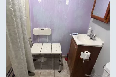 19 Clover Court, New London, CT 06320 - Photo 6