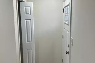 34 Norman St, Manchester, CT 06040 - Photo 4