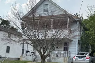 231 School St, Manchester, CT 06040 - Photo 2