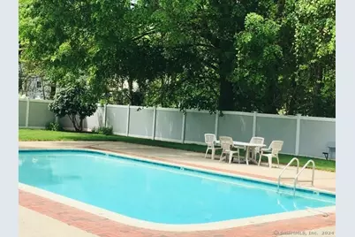 1120 New Haven Avenue #APT 148, Milford, CT 06460 - Photo 2