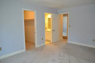 8 Willow Ln, Avon, CT 06001 - Photo 10