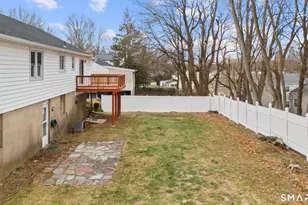 14 Roger White Dr, New Haven, CT 06511 - Photo 4