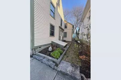 7 Coit Street #2, New London, CT 06320 - Photo 2