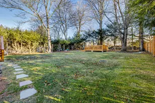 40 Leaf Ave, Waterbury, CT 06705 - Photo 4