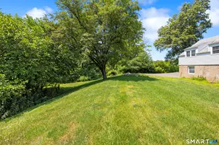 51 Round Hill Rd, Berlin, CT 06037 - Photo 16