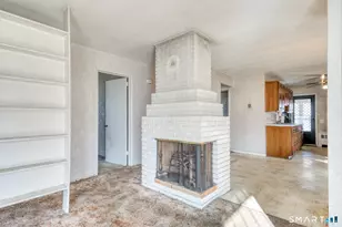 43 Taylor St, East Hartford, CT 06118 - Photo 14