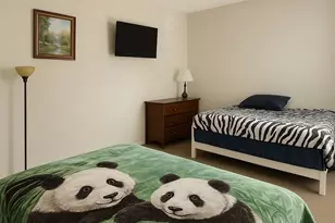 6 Irving Pl, Danbury, CT 06810 - Photo 26