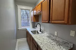 916 Winchester Ave, New Haven, CT 06511 - Photo 1