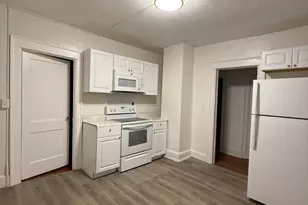 684 Washington Ave, West Haven, CT 06516 - Photo 2