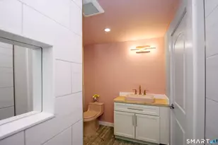 93 Overlook Rd, Meriden, CT 06450 - Photo 8