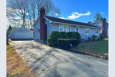 121 Richfield Road, Bridgeport, CT 06606 - Photo 12