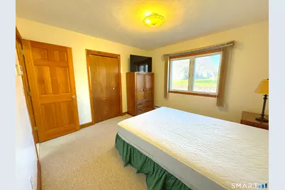 121 Richfield Road, Bridgeport, CT 06606 - Photo 24