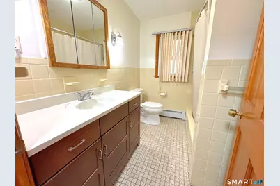 121 Richfield Road, Bridgeport, CT 06606 - Photo 22