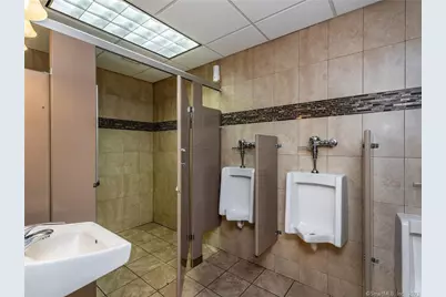 388 Broad Street, Bristol, CT 06010 - Photo 24