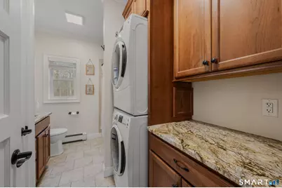 995 Old Colchester Road, Montville, CT 06370 - Photo 24