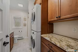 995 Old Colchester Rd, Montville, CT 06370 - Photo 24