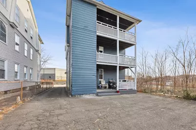 31 Sheffield Street, Waterbury, CT 06704 - Photo 6