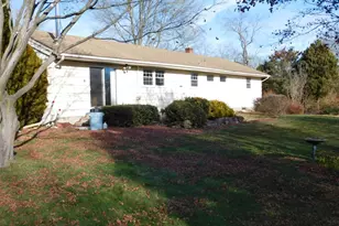 360 Narrow Ln, Orange, CT 06477 - Photo 30