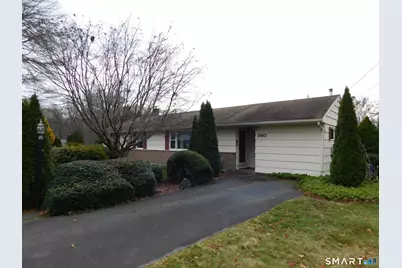 360 Narrow Lane, Orange, CT 06477 - Photo 2