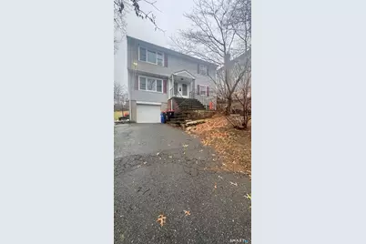 4 Truman Court, Norwalk, CT 06854 - Photo 2