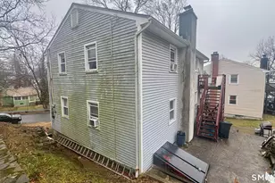 4 Truman Ct, Norwalk, CT 06854 - Photo 4