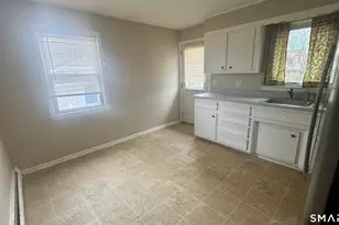 4 Truman Ct, Norwalk, CT 06854 - Photo 12