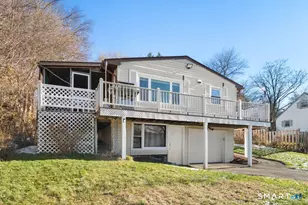 24 Lloyd Ave, New Fairfield, CT 06812 - Photo 4